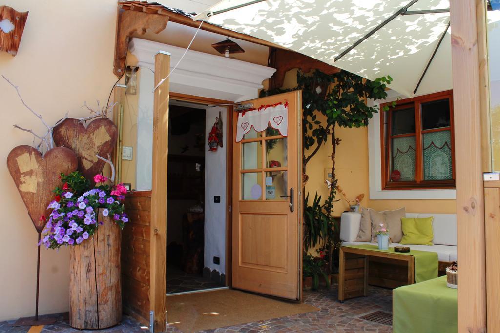 Hotel Garni Salvanel Cavalese Exterior photo